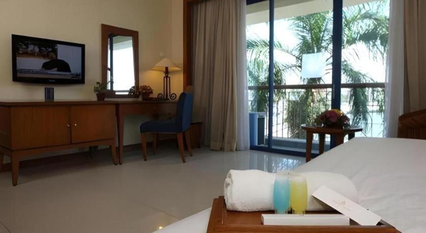 Makassar Golden Hotel Eksteriør bilde