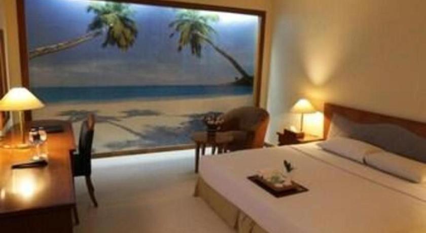Makassar Golden Hotel Eksteriør bilde