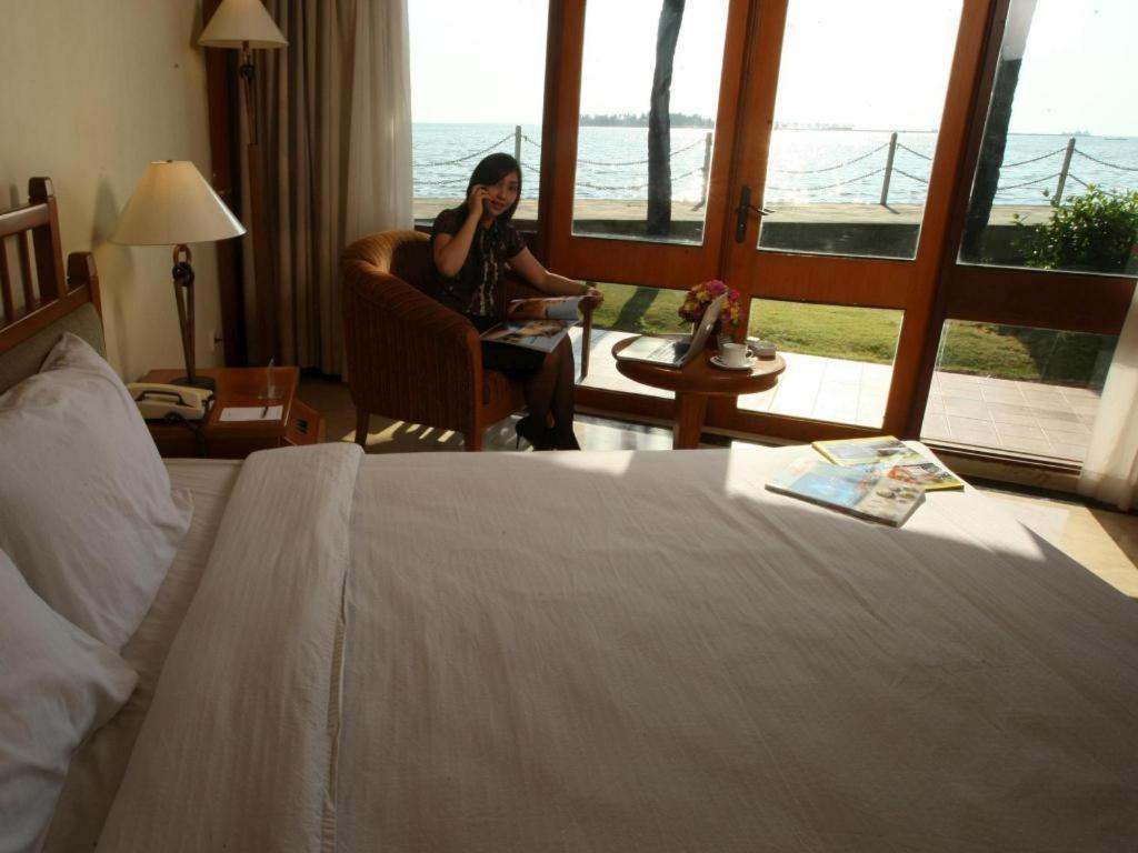 Makassar Golden Hotel Eksteriør bilde