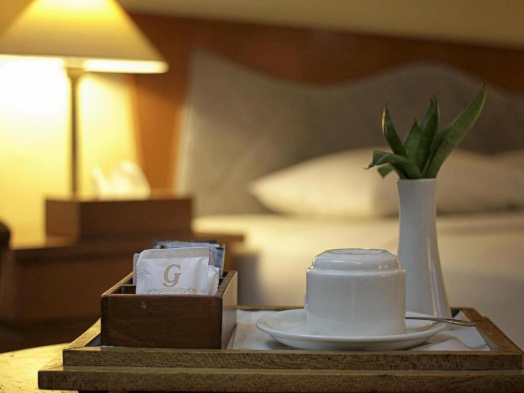 Makassar Golden Hotel Eksteriør bilde